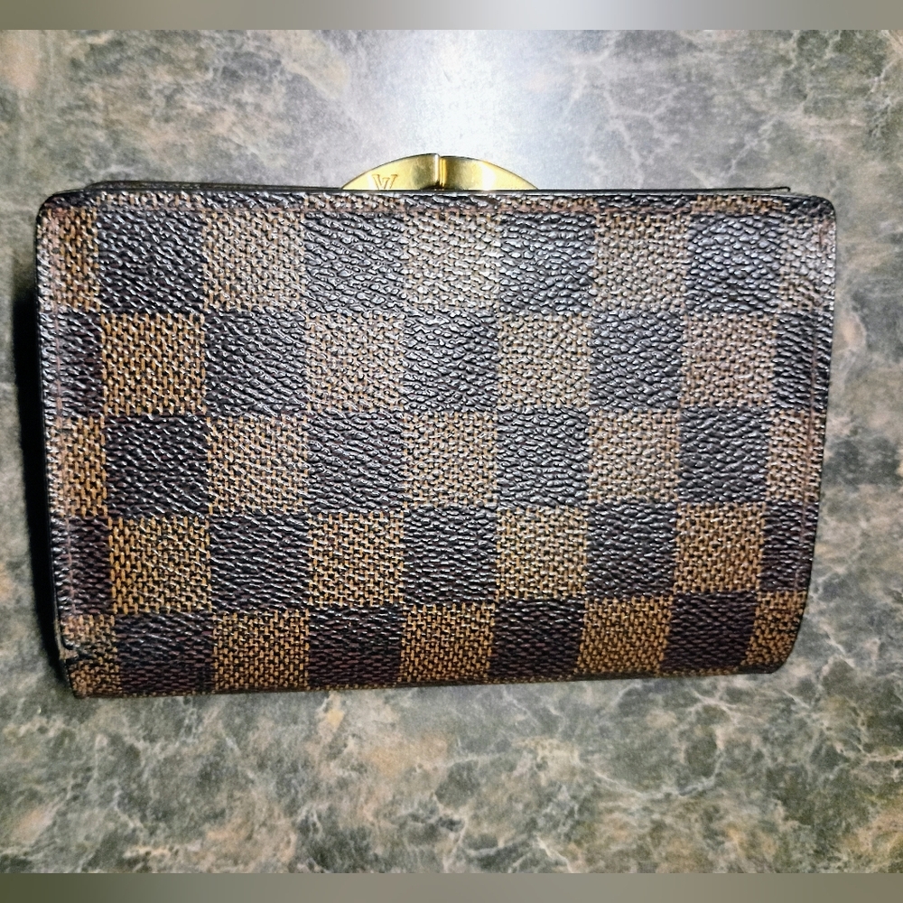 Authentic Louis Vuitton Brown Portefeuille Viennois  Damier Ebène Wallet 🤎 - Picture 2 of 13